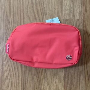 ❤️ Lululemon Pale Raspberry Extended Strap Everywhere Belt Bag NWT